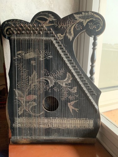 Antico strumento musicale - antico,